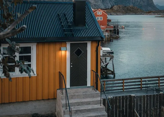 In A Real, Historic Gem In Holiday home Henningsvaer