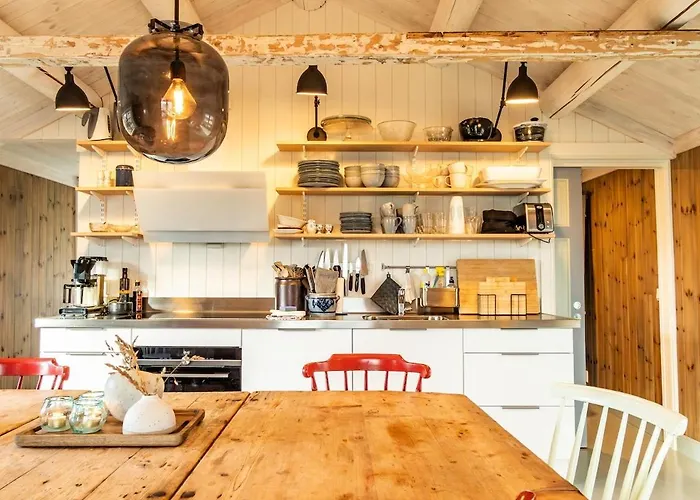 In A Real, Historic Gem In * Henningsvaer